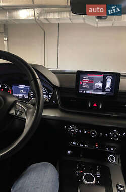 Внедорожник / Кроссовер Audi Q5 2020 в 