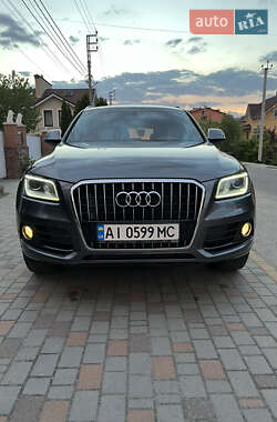 Внедорожник / Кроссовер Audi Q5 2015 в 