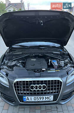 Внедорожник / Кроссовер Audi Q5 2015 в 