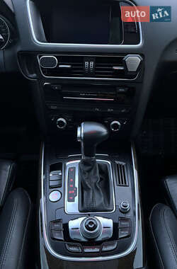 Внедорожник / Кроссовер Audi Q5 2015 в 