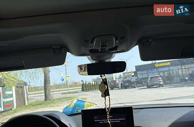 Позашляховик / Кросовер Audi Q5 2023 в 
