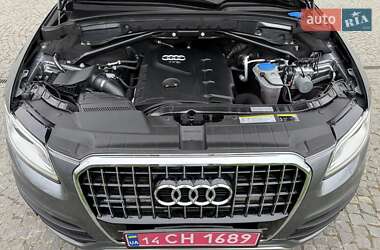 Внедорожник / Кроссовер Audi Q5 2016 в 