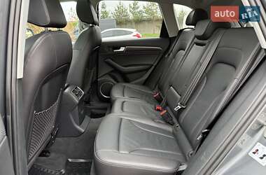 Внедорожник / Кроссовер Audi Q5 2016 в 