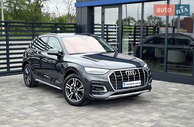 Внедорожник / Кроссовер Audi Q5 2021 в Ровно