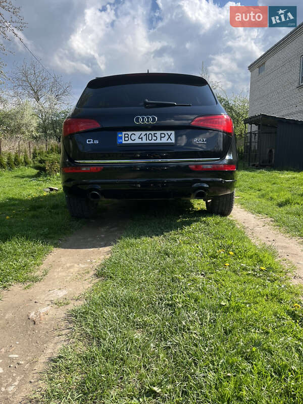 Внедорожник / Кроссовер Audi Q5 2015 в Городке