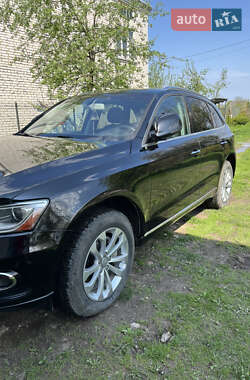 Внедорожник / Кроссовер Audi Q5 2015 в 
