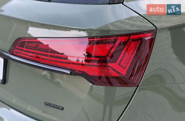 Позашляховик / Кросовер Audi Q5 2021 в 