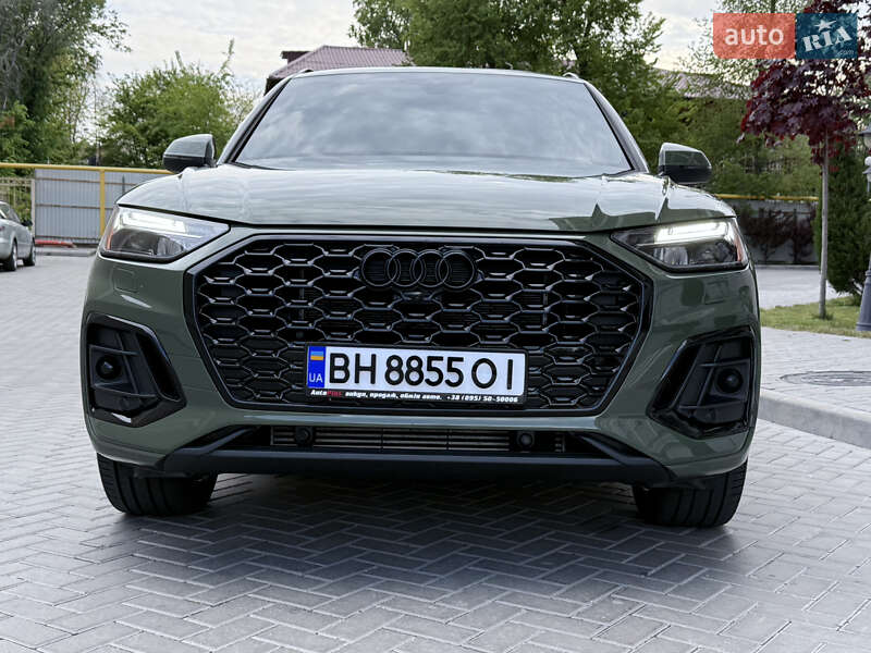 Внедорожник / Кроссовер Audi Q5 2021 в Одессе