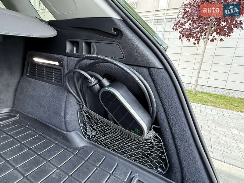 Внедорожник / Кроссовер Audi Q5 2021 в Одессе