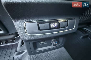 Позашляховик / Кросовер Audi Q5 2021 в 