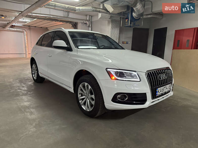 Внедорожник / Кроссовер Audi Q5 2013 в 