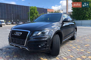 Позашляховик / Кросовер Audi Q5 2010 в Луцьку