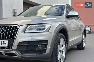 Позашляховик / Кросовер Audi Q5 2012 в 