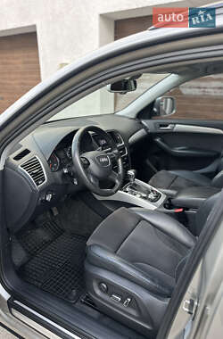 Позашляховик / Кросовер Audi Q5 2012 в 