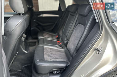 Позашляховик / Кросовер Audi Q5 2012 в 