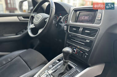 Позашляховик / Кросовер Audi Q5 2012 в 