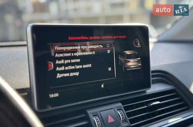 Внедорожник / Кроссовер Audi Q5 2017 в 