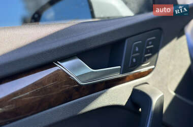 Внедорожник / Кроссовер Audi Q5 2017 в 