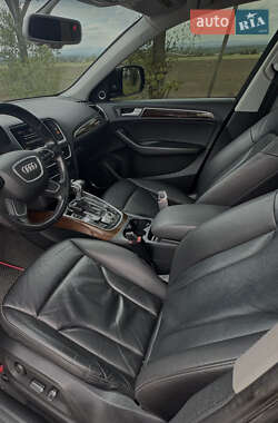 Внедорожник / Кроссовер Audi Q5 2015 в 
