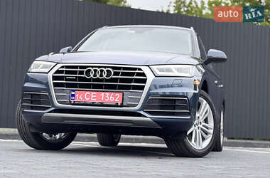 Внедорожник / Кроссовер Audi Q5 2018 в 
