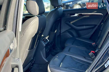 Внедорожник / Кроссовер Audi Q5 2015 в 