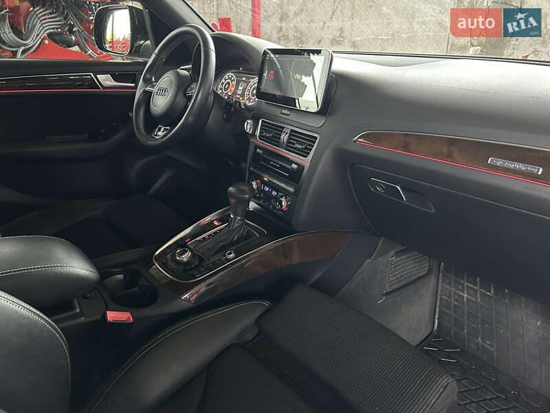 Позашляховик / Кросовер Audi Q5 2014 в Львові