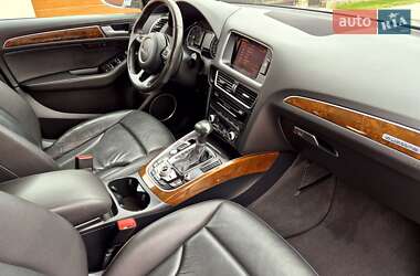 Внедорожник / Кроссовер Audi Q5 2015 в 