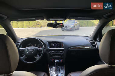 Внедорожник / Кроссовер Audi Q5 2015 в 
