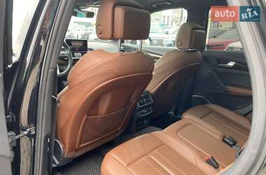 Позашляховик / Кросовер Audi Q5 2019 в 