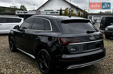 Позашляховик / Кросовер Audi Q5 2020 в 