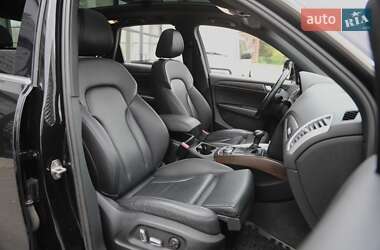 Позашляховик / Кросовер Audi Q5 2016 в 