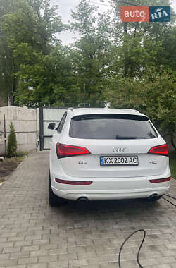 Внедорожник / Кроссовер Audi Q5 2012 в 