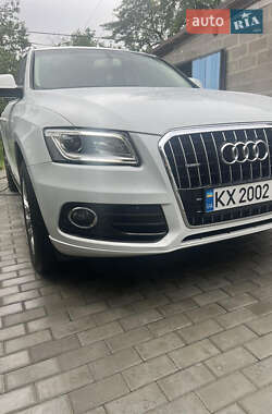 Внедорожник / Кроссовер Audi Q5 2012 в 