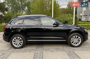 Позашляховик / Кросовер Audi Q5 2013 в 