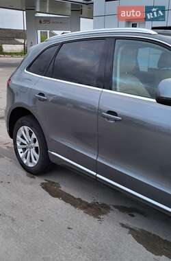 Внедорожник / Кроссовер Audi Q5 2013 в 