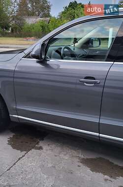 Внедорожник / Кроссовер Audi Q5 2013 в 