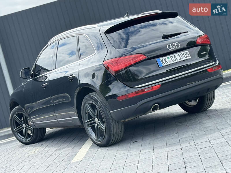 Позашляховик / Кросовер Audi Q5 2016 в Самборі