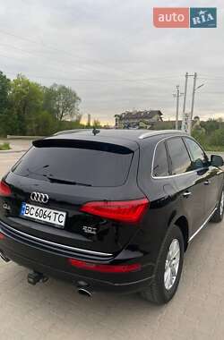 Внедорожник / Кроссовер Audi Q5 2015 в 