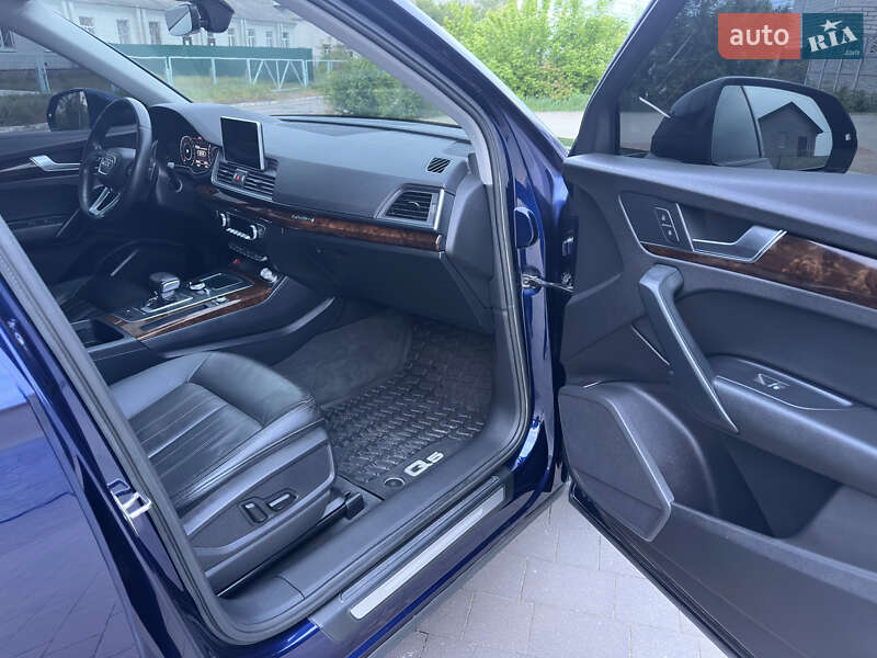 Внедорожник / Кроссовер Audi Q5 2018 в Белой Церкви