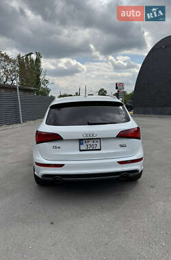 Внедорожник / Кроссовер Audi Q5 2015 в 