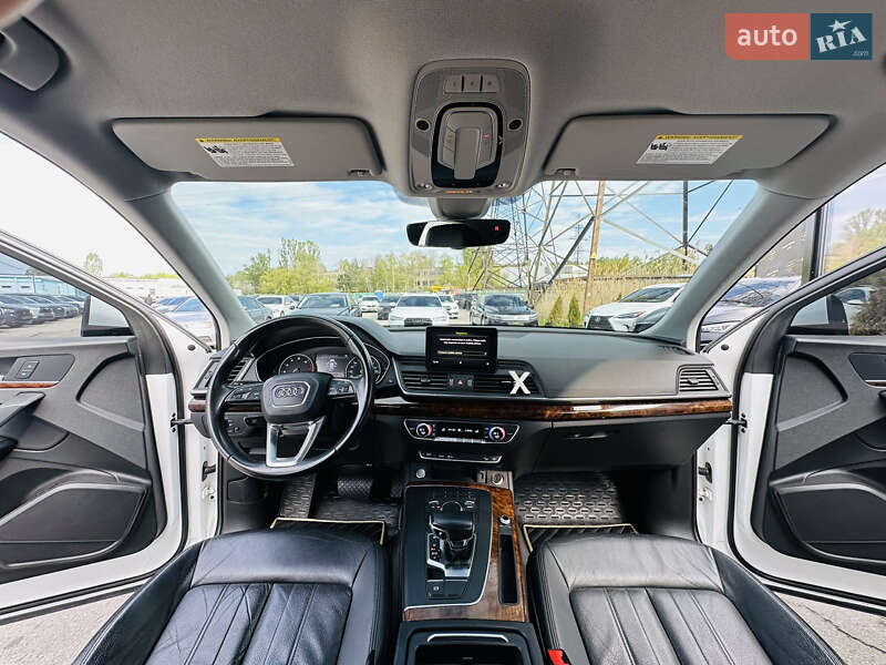 Внедорожник / Кроссовер Audi Q5 2018 в Харькове