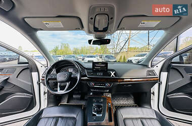 Внедорожник / Кроссовер Audi Q5 2018 в 