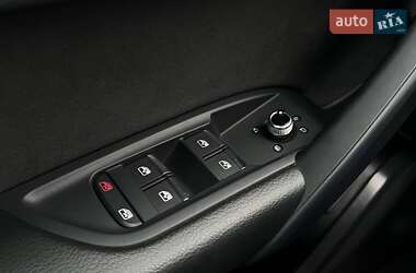 Внедорожник / Кроссовер Audi Q5 2022 в 