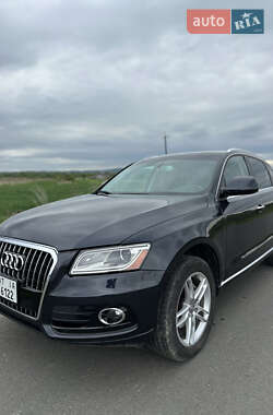 Позашляховик / Кросовер Audi Q5 2016 в 