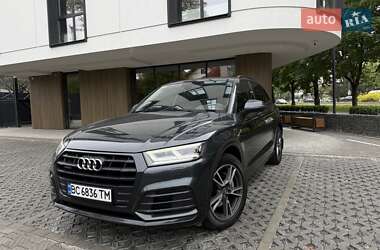 Внедорожник / Кроссовер Audi Q5 2017 в Львове