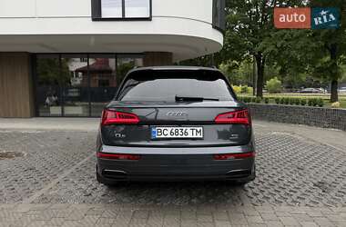 Внедорожник / Кроссовер Audi Q5 2017 в 