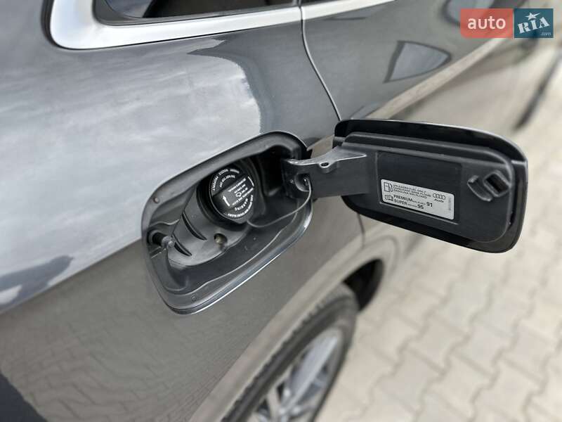 Внедорожник / Кроссовер Audi Q5 2019 в Львове