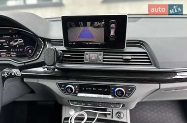 Внедорожник / Кроссовер Audi Q5 2019 в 