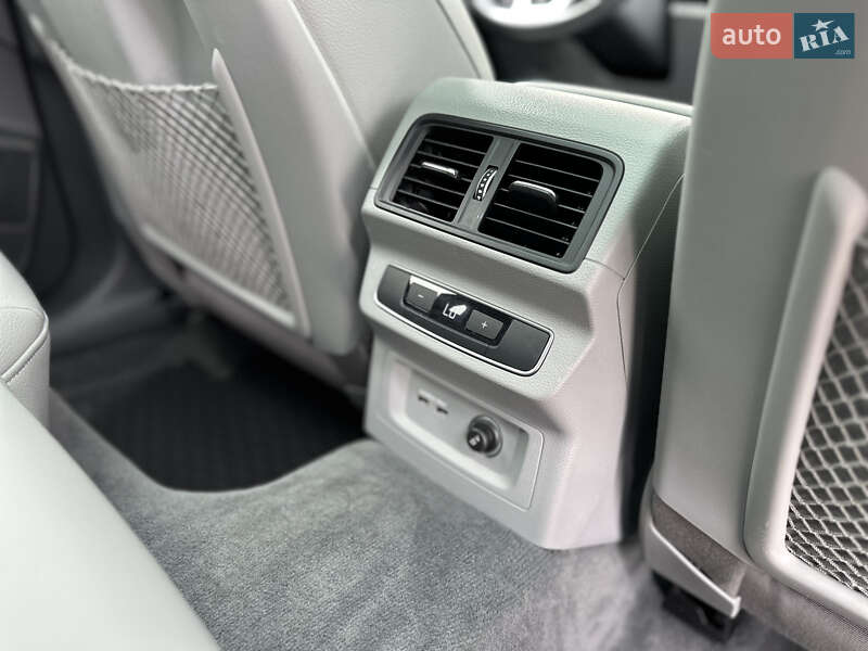 Внедорожник / Кроссовер Audi Q5 2019 в Львове