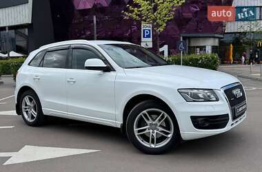 Внедорожник / Кроссовер Audi Q5 2010 в Киеве